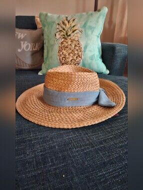 Vince Camuto Natural Straw Sun Hat with Light Blue Band